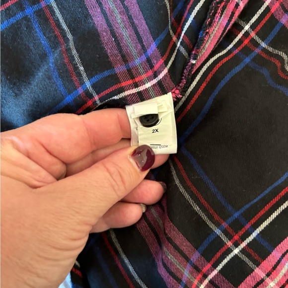 NWOT Evri Black & Hot Pink Plaid Long Sleeve ButtonUp Embellished Top Women’s 2X - Picture 6 of 10